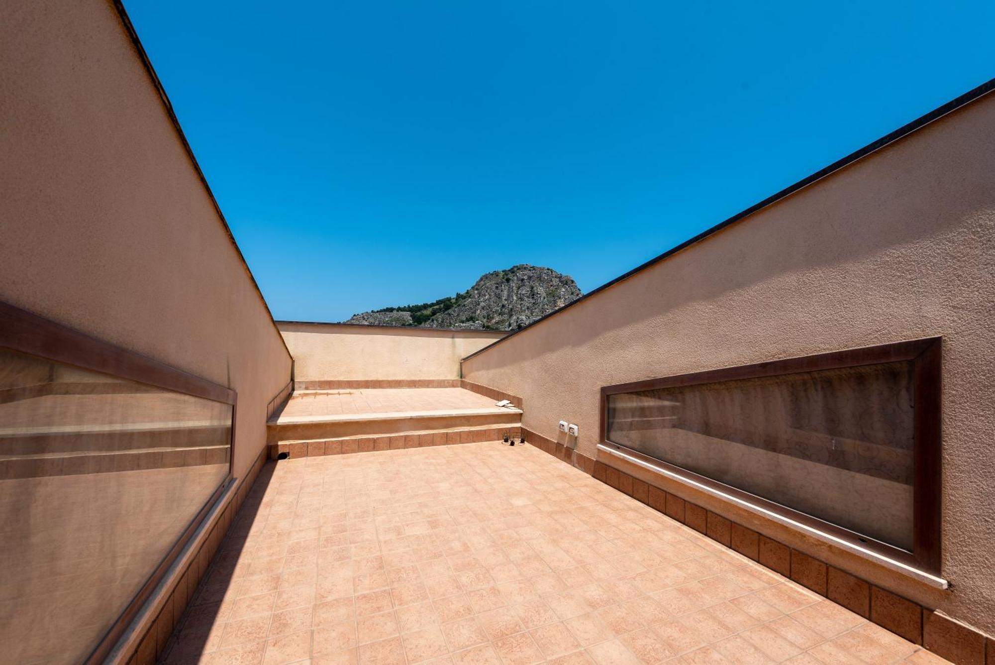 Moderno Appartamento Cefalù Exterior foto